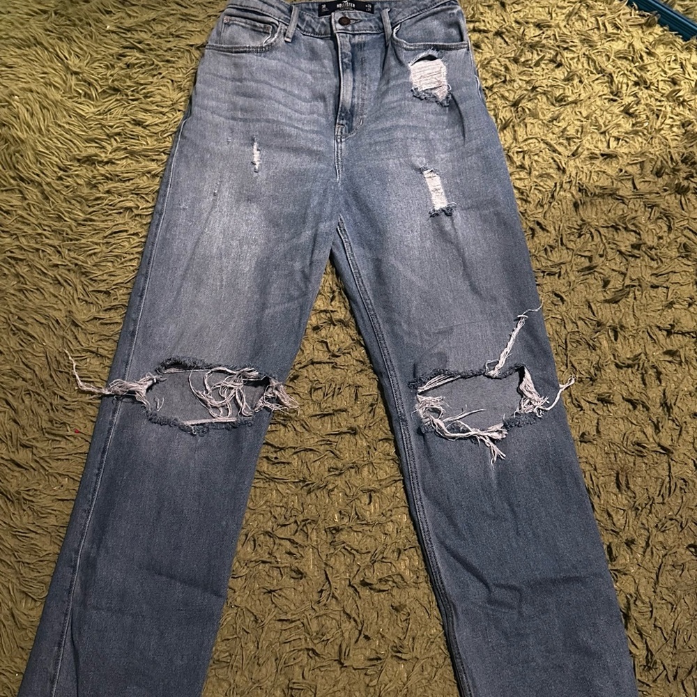 HOLLISTER jeans!!!